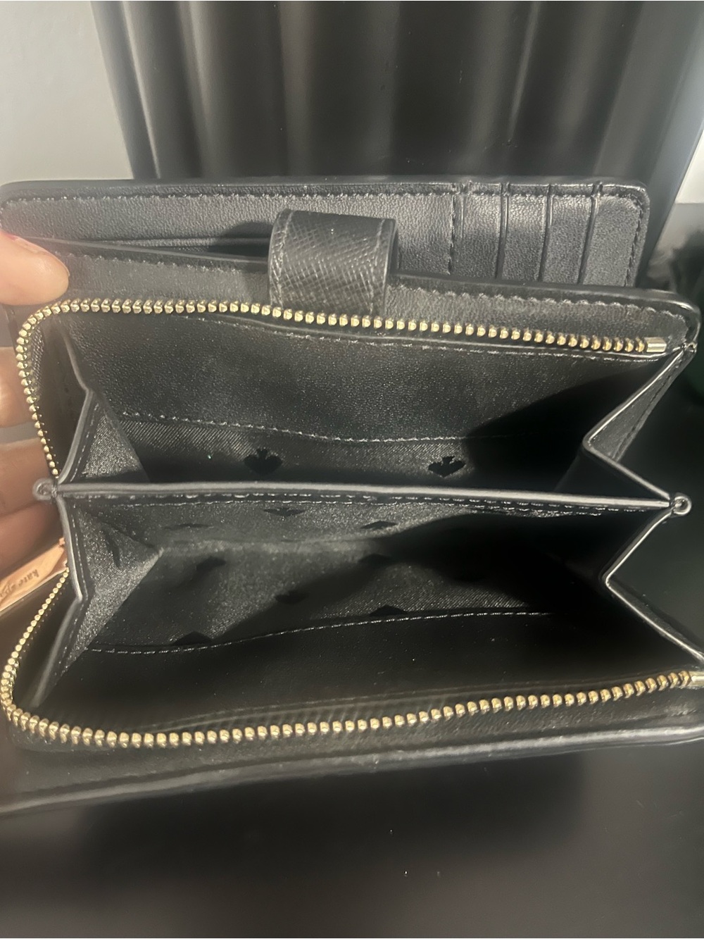 kate spade Two-Tone Black and Cream Compact Wallet with Gold Logo - Picture 6 of 14